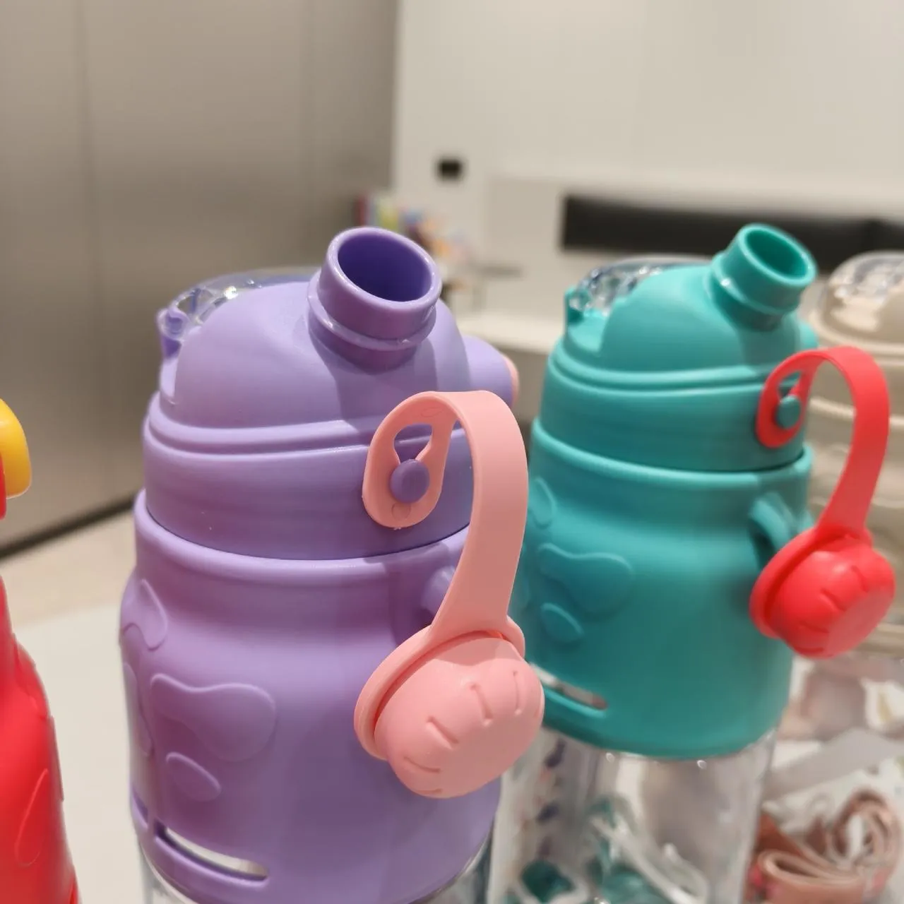 1000ML 2-in-1 Plastic Bottle