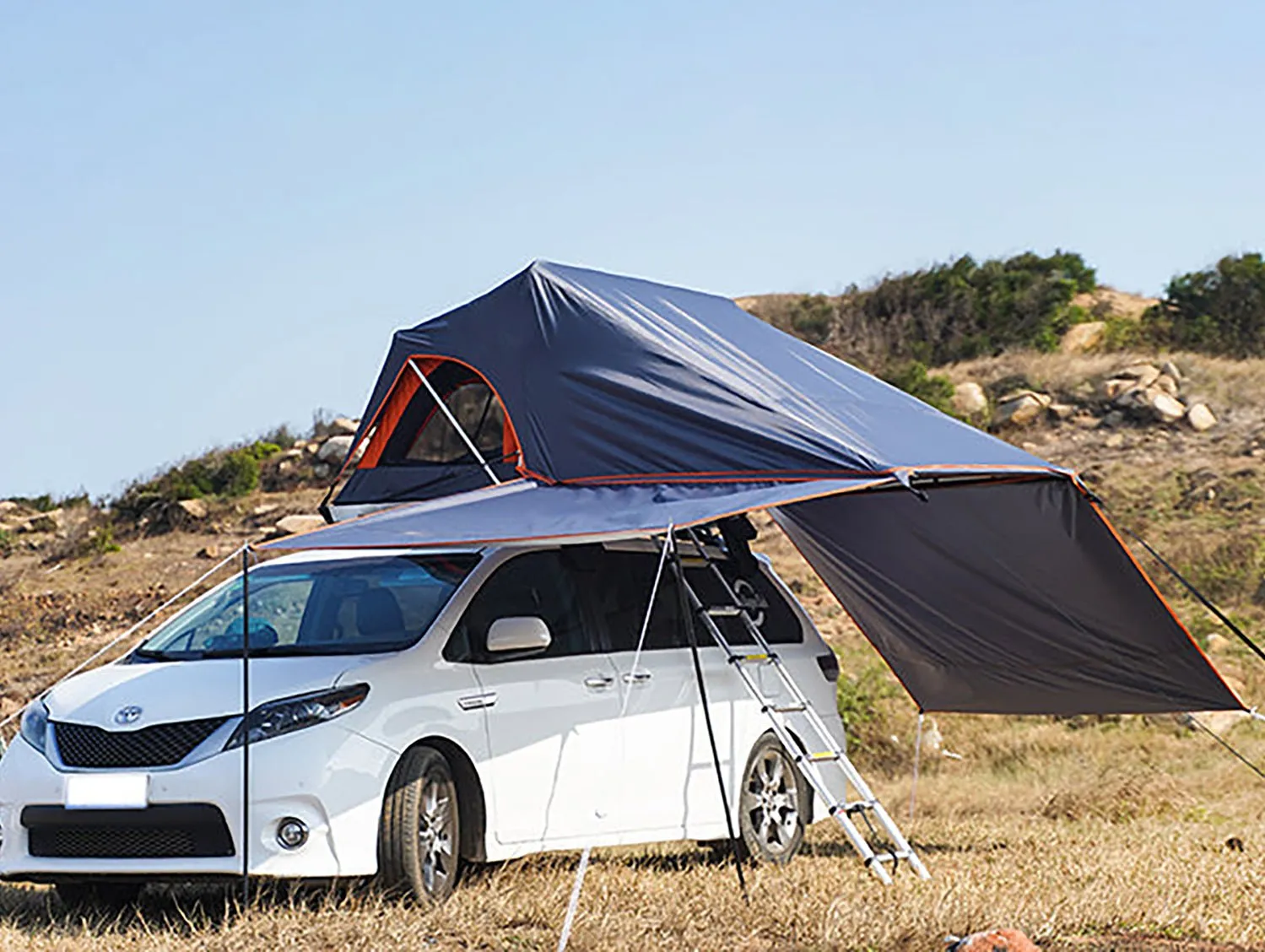 2 People Aluminum Soft Shell Roof Top Tent  MOT-T1000 R
