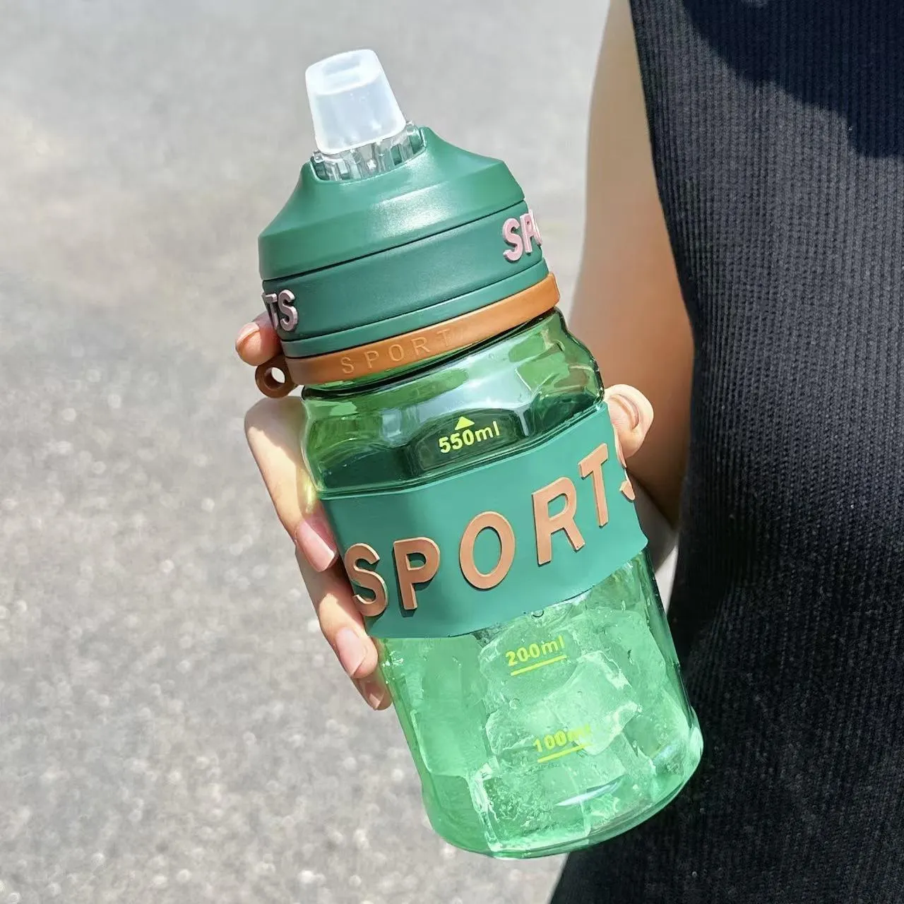 750ML Sports Plastic Water Bottle