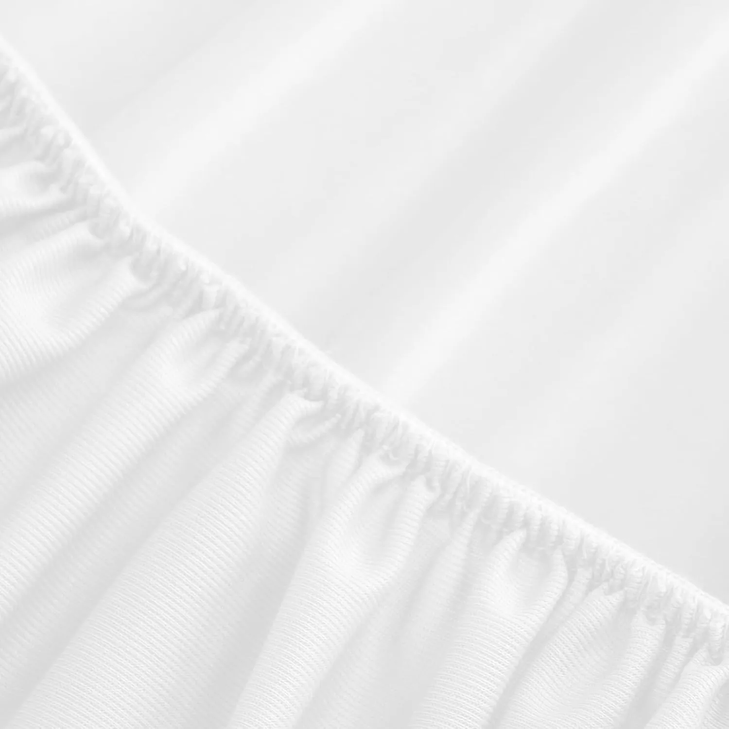 Biloban Twin Fitted Sheet 2 Pack, Twin Bedding Fitted Sheets Only with Deep Pocket up to 14", Bottom Sheet, Shrinkage & Stain Resistant Fitted Bed Sheets, Wrinkle Free & Easy Care, White