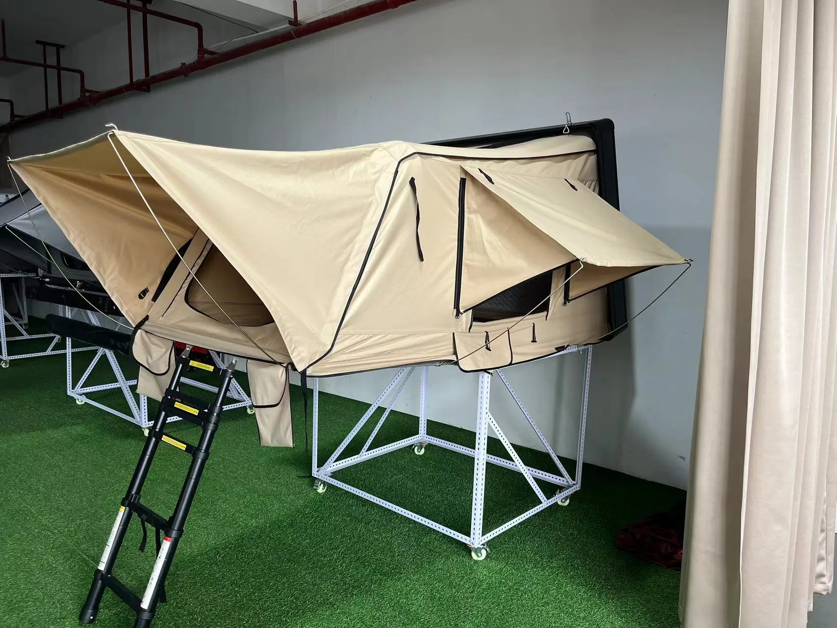 For 3-4  People ABS Hard shell Car  Roof Top Tent MOT-T04