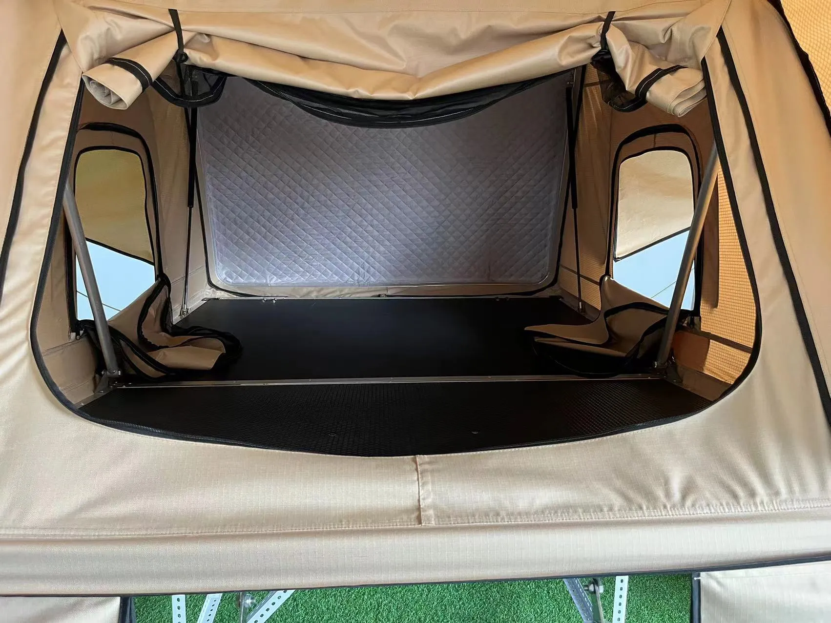 For 3-4  People ABS Hard shell Car  Roof Top Tent MOT-T04