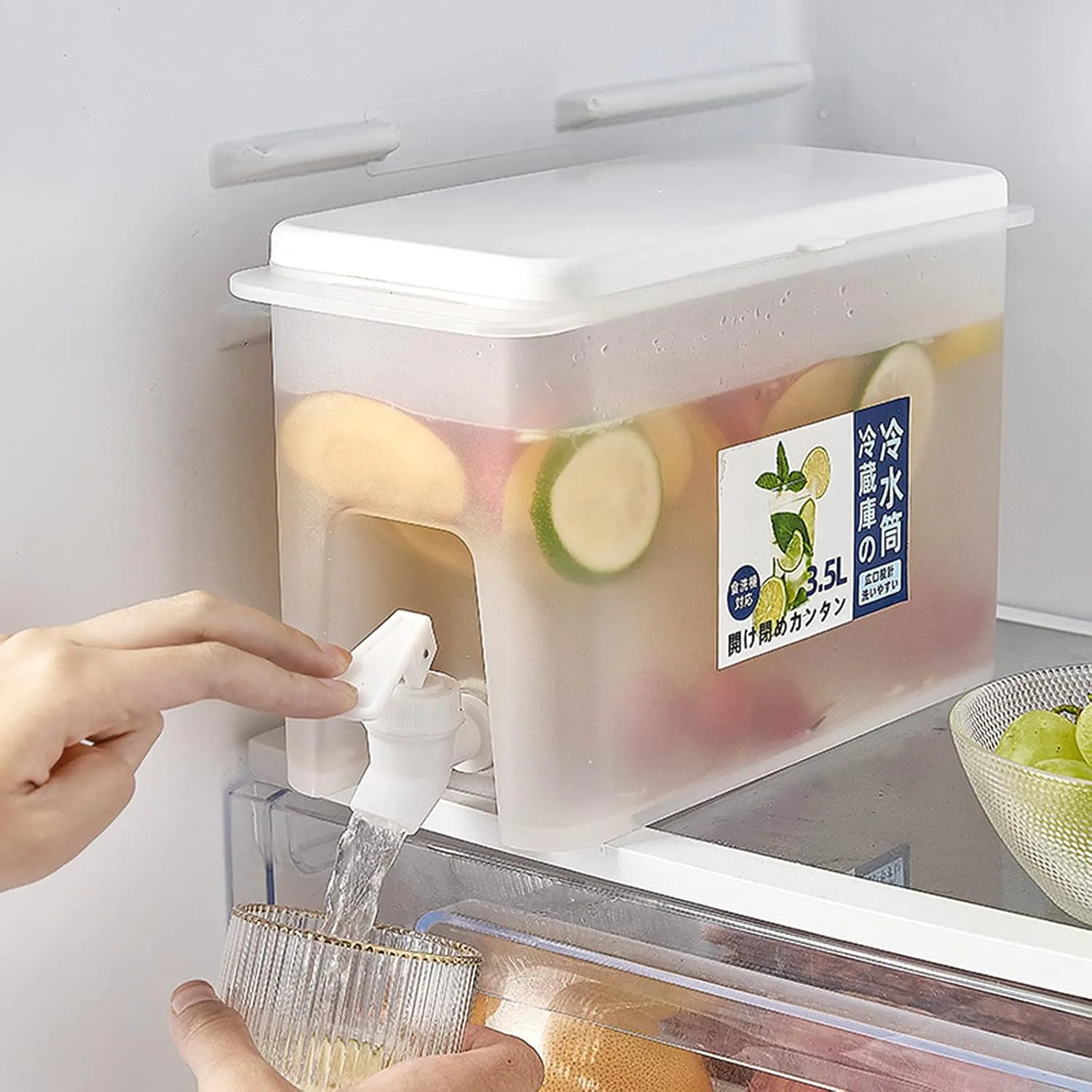 Fridge Drinks Dispenser, Water Dispenser For Fridge, Space-Saving Design with Measuring Scale for Daily Water Tracking Airtight Tap for Juices, Flavoured Waters & Cold Drinks