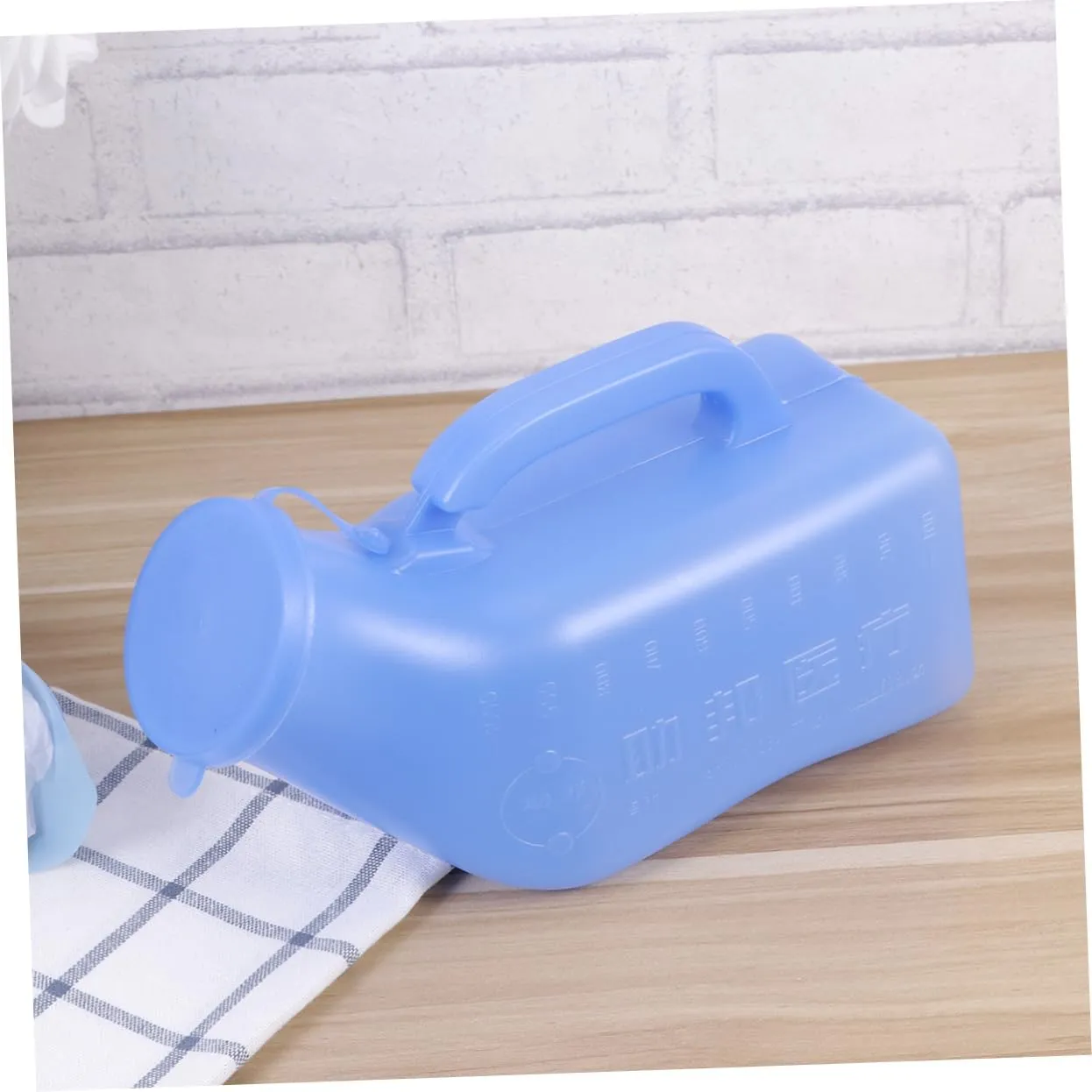 Kisangel 4 Pcs Elderly Urinal Car Urine Bottle Mens Bed Pan Pee Container Men for Car Emergency Urinal Portable