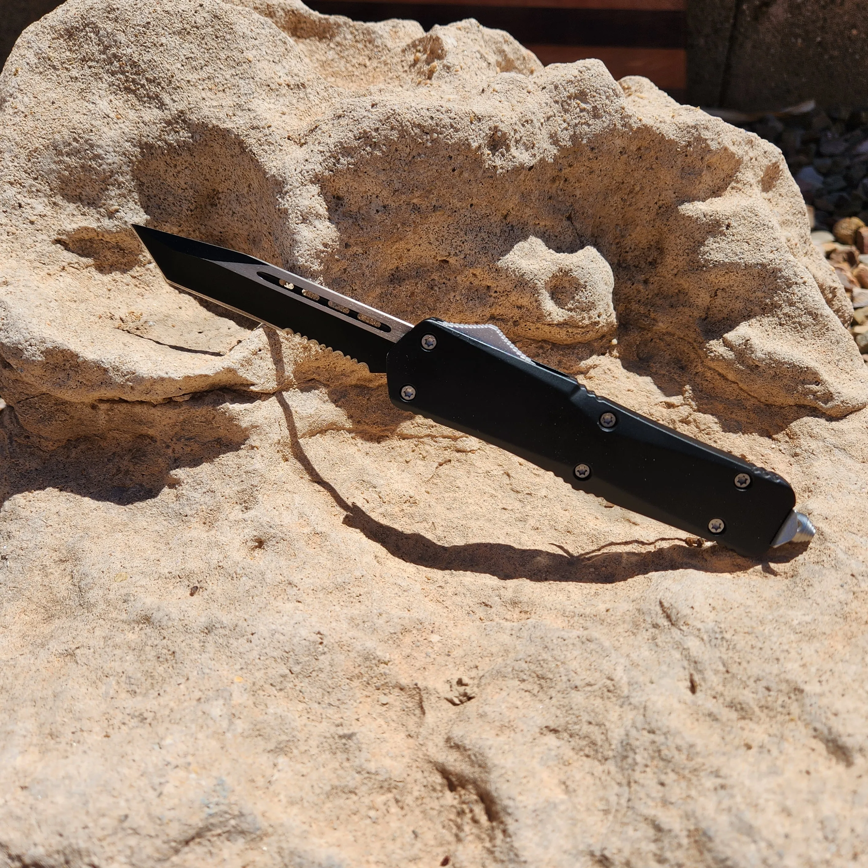 O.G. - OTF Knife - Tanto Blade