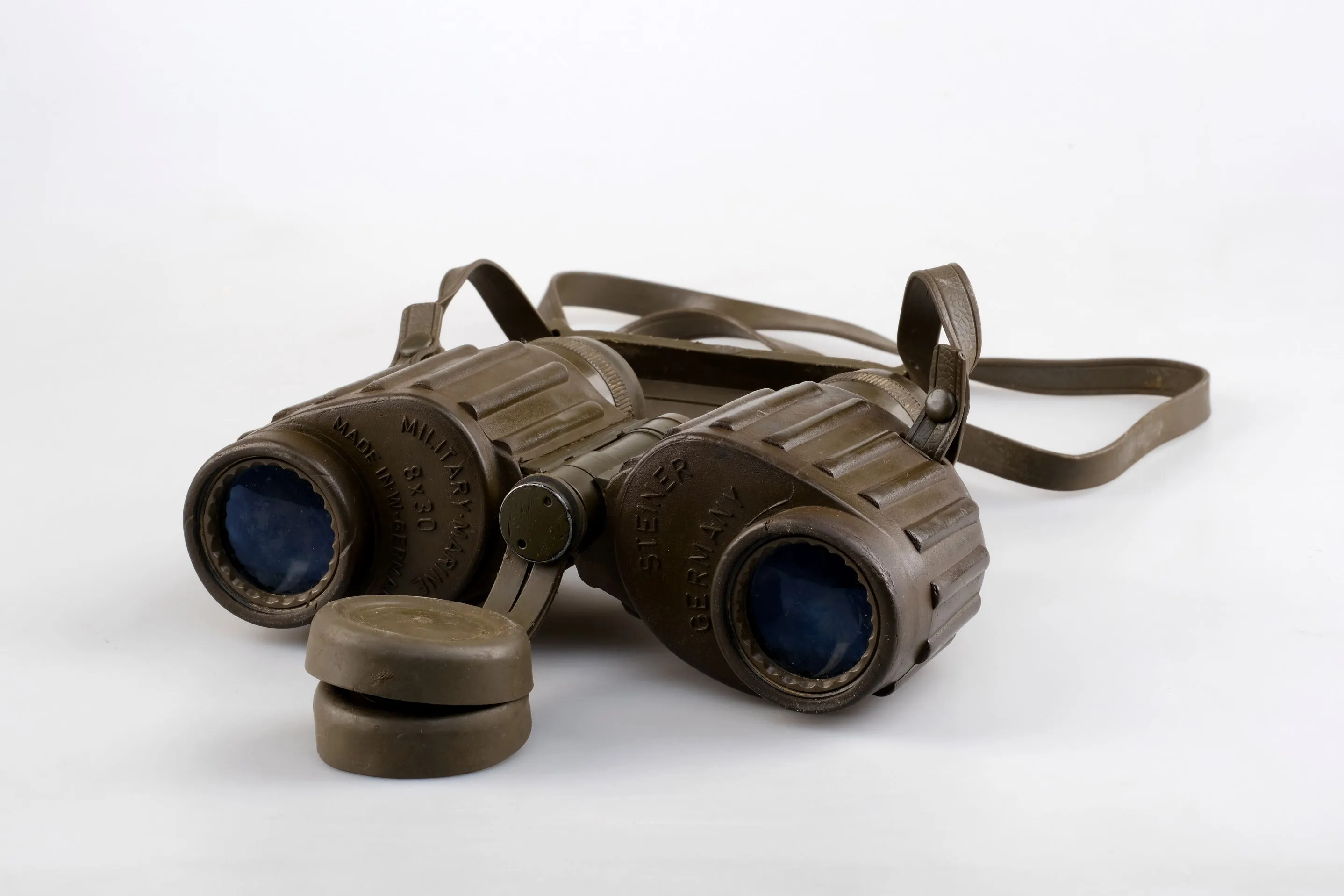 STEINER MILITARY MARINE BINOCULARS 8x30MM