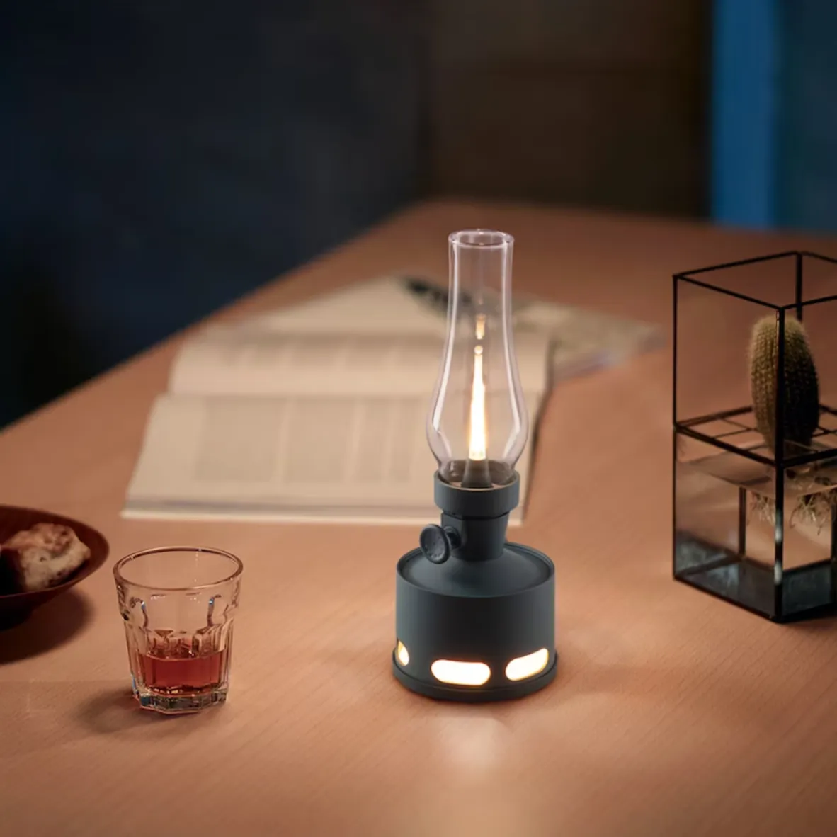 Taavita LED Lantern - Classic Charm Meets Modern Efficiency