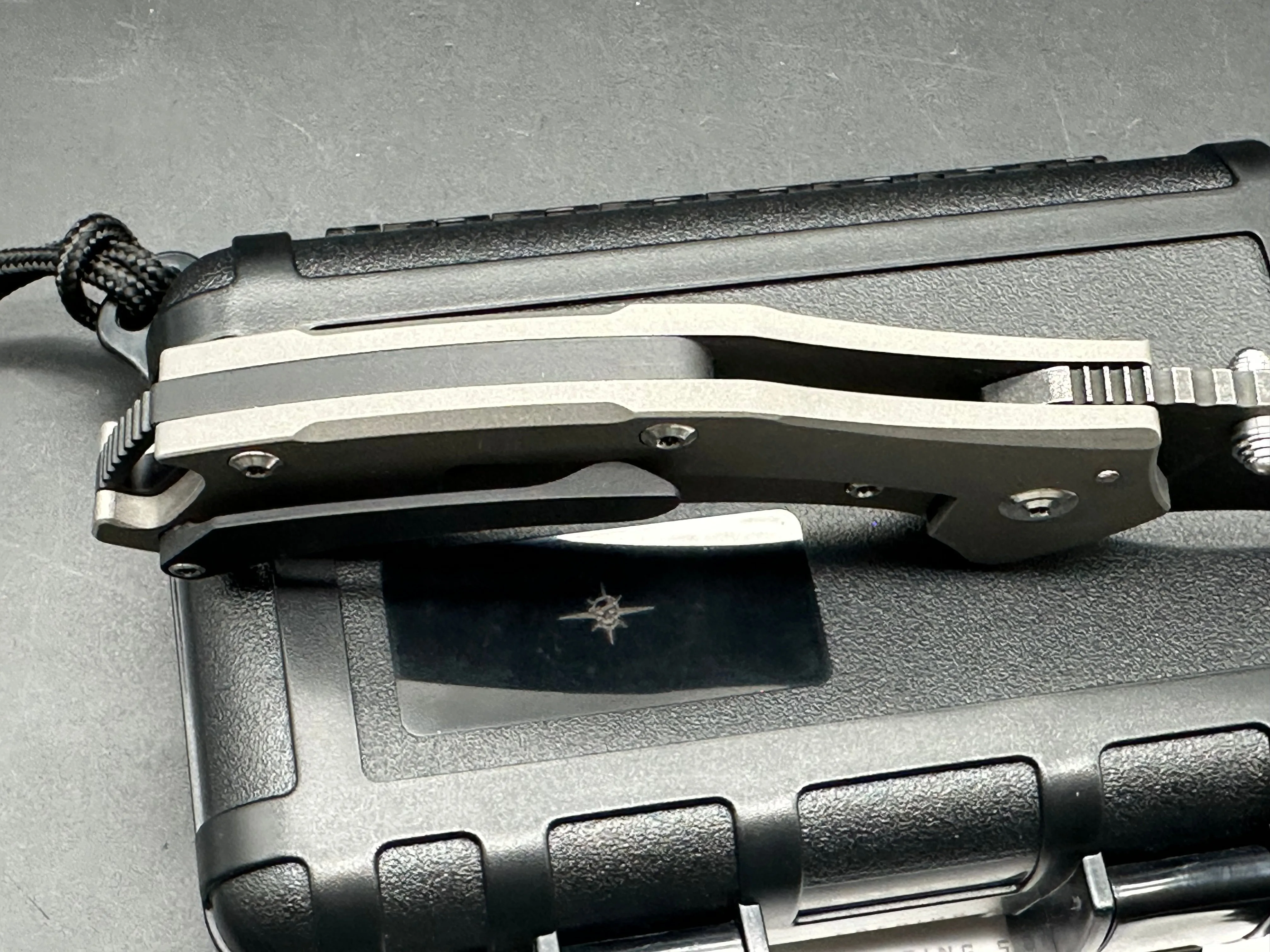 Toor XT1 Alpha Tactical Folding Knife